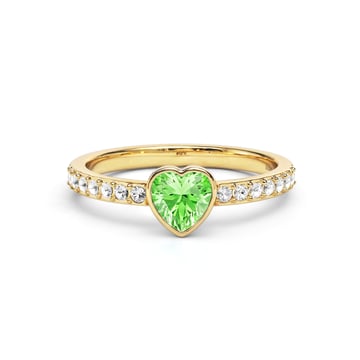 Solitaire Petite Heart Ring with Peridot Crystals Gold Plated