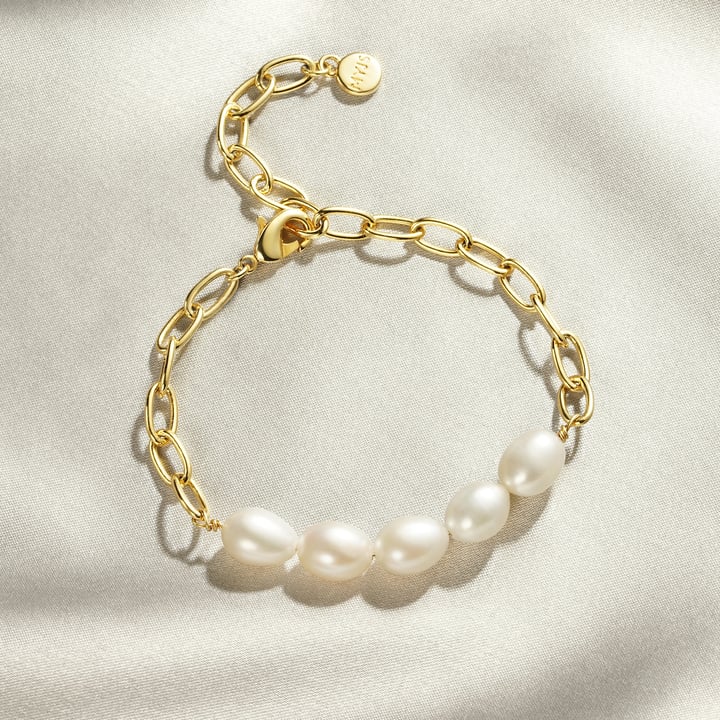 Bold Oval Freshwater Pearl Bracelet Gold Plated