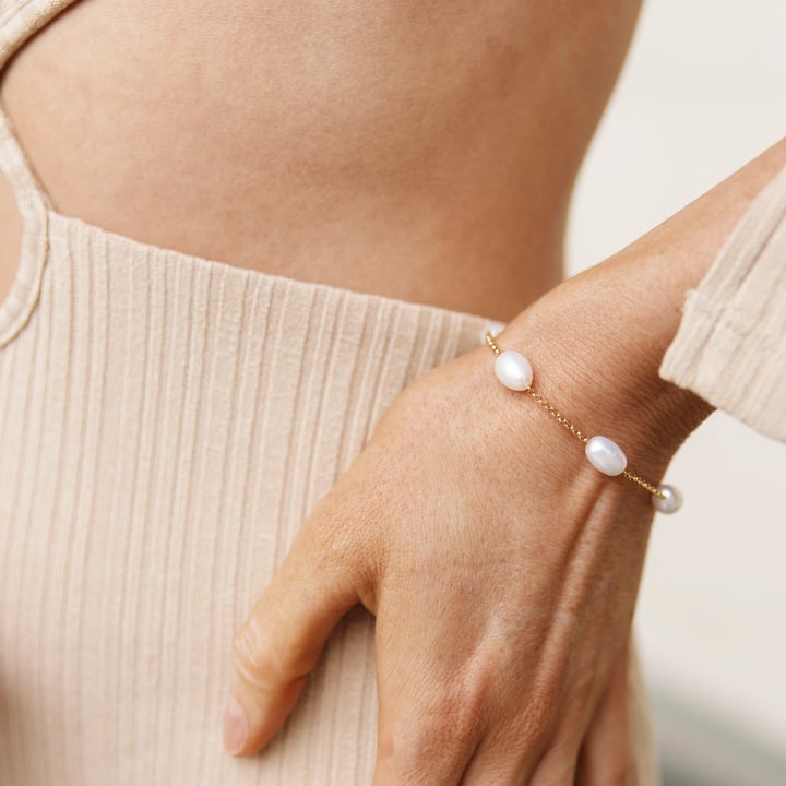 Interlude Freshwater Pearl Bracelet Gold Plated