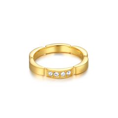 Maillon Unitary Link Ring with Swarovski Crystals Gold Plated
