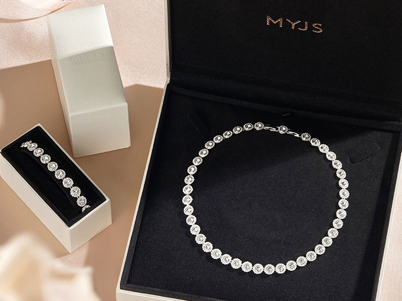 angelic-collection-halo-jewellery-box-showcase-myjewellerystory-blog