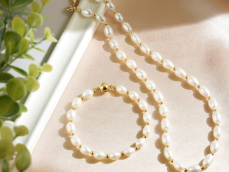 freshwater-pearl-set-collection-myjewellerystory-showcase