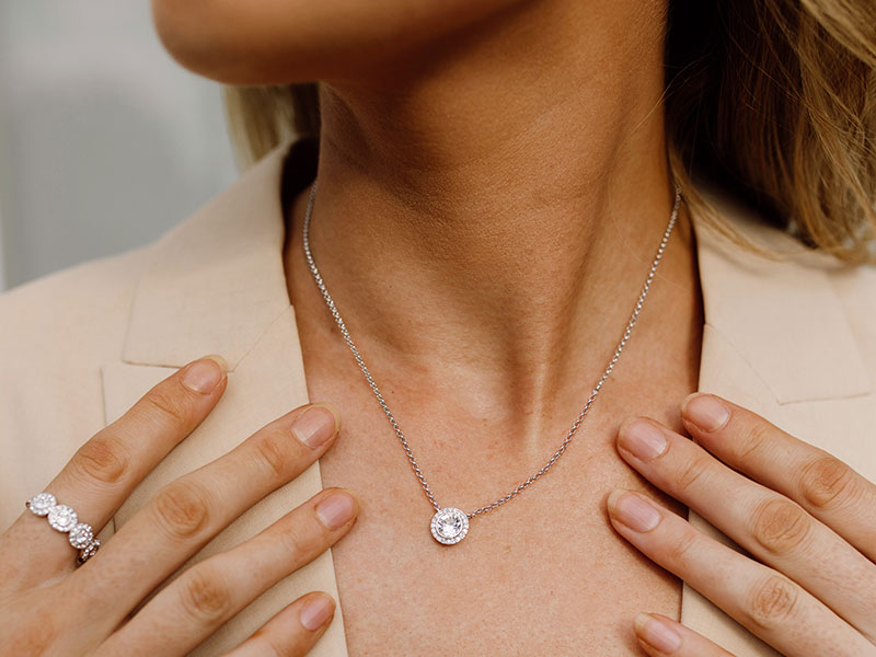 wearing-angelic-necklace-ring-jewellery-myjewellerystory-blog
